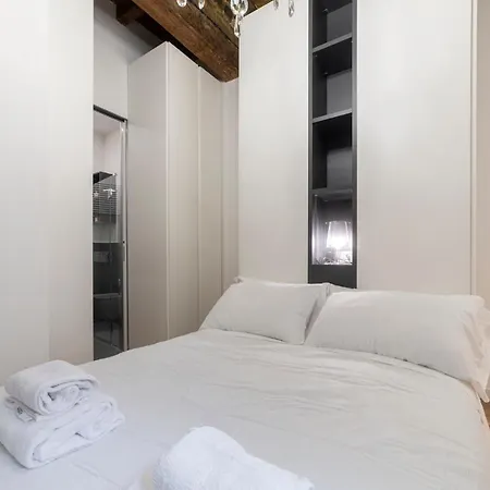 Апартаменты Housmart Caldarese 5