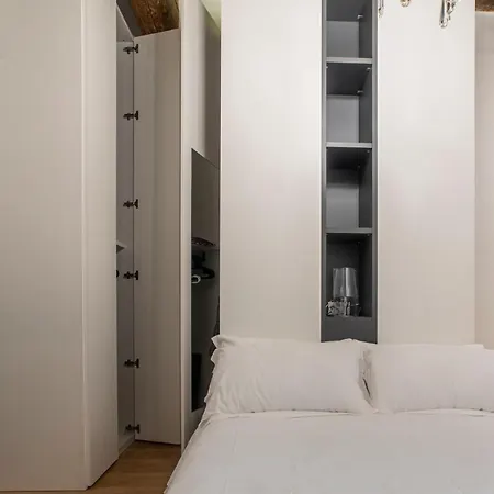 Housmart Caldarese 5 *