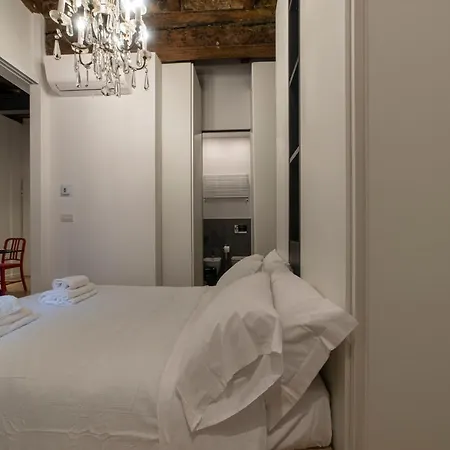 Housmart Caldarese 5 Апартаменты *