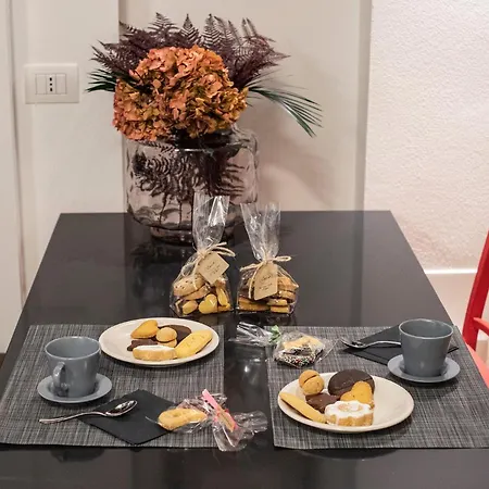 Housmart Caldarese 5 Болонья