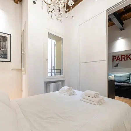 Housmart Caldarese 5 Bolonya